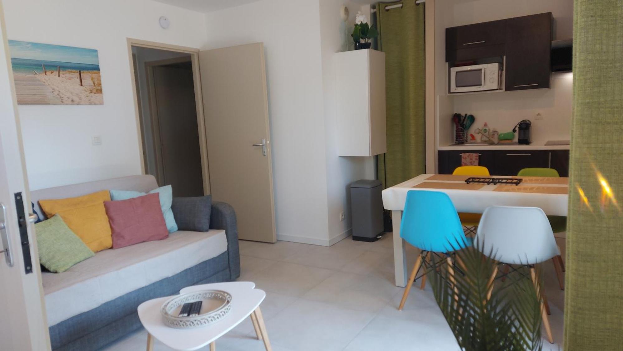 T2, 50M Du Lac, Piscine, Wifi, Jardin Terrasse Sans Vis-A-Vis, 1 A 4 Pers Aureilhan  Exteriér fotografie